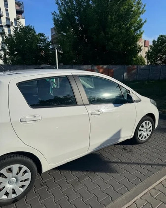 Toyota Yaris cena 32000 przebieg: 163000, rok produkcji 2016 z Warszawa małe 191